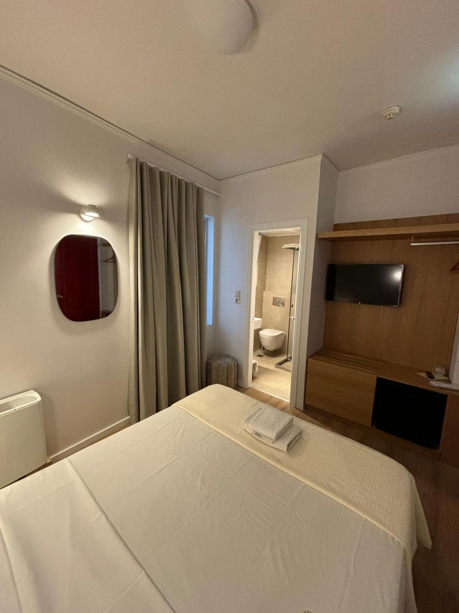 Hotel Maroussi Aten Rum bild